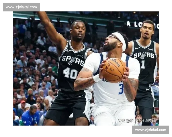 文班 40+15 率马刺逆袭！独行侠季后赛前景蒙阴影